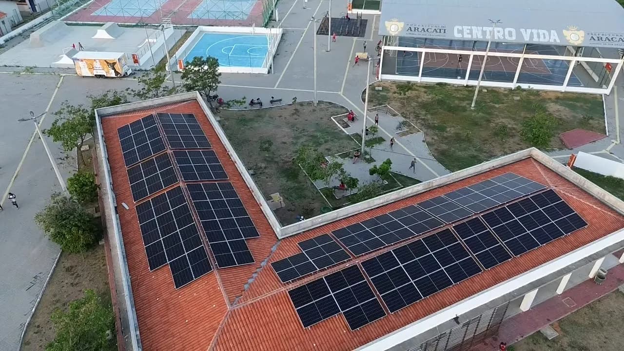 Centro Vida – painéis solares instalados, Aracati – CE